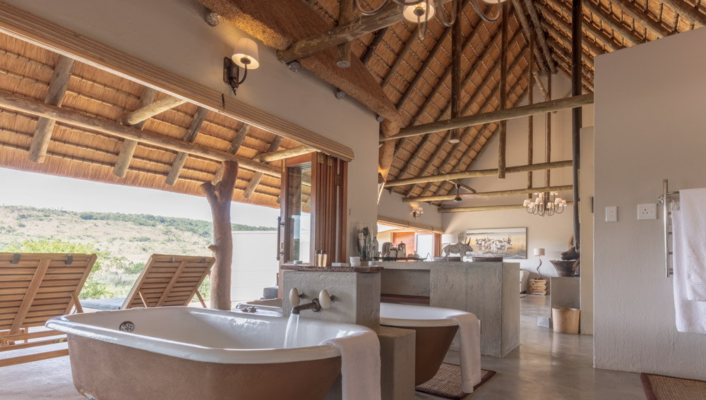 Lions Valley Lodge | Big 5 Nambiti Private Game Reserve | Private Luxury Game Lodge