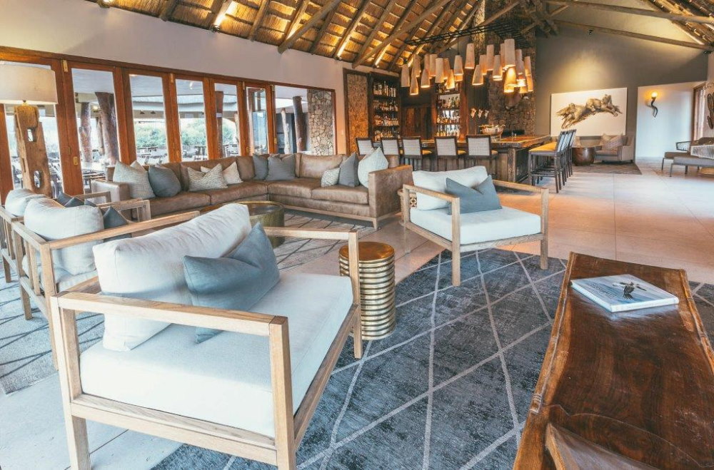 Lions Valley Lodge | Big 5 Nambiti Private Game Reserve | Private Luxury Game Lodge