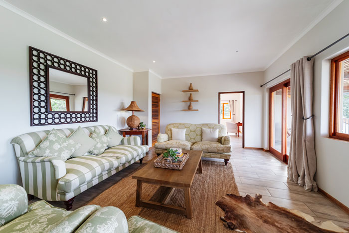 Nambiti Private Game Reserve Cheetah Ridge Lodge Manor House Big 5 Woodlands Rooms Lounge